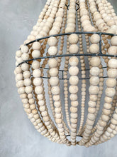 Load image into Gallery viewer, Natural Wooden Beads Chandelier
