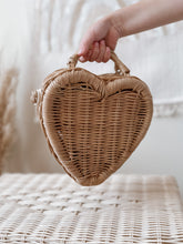 Load image into Gallery viewer, Wicker Heart Bag
