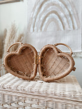 Load image into Gallery viewer, Wicker Heart Bag
