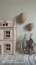 Load and play video in Gallery viewer, Wicker Wall Balloons - Set of 2
