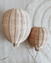 Load image into Gallery viewer, Wicker Wall Balloons - Set of 2
