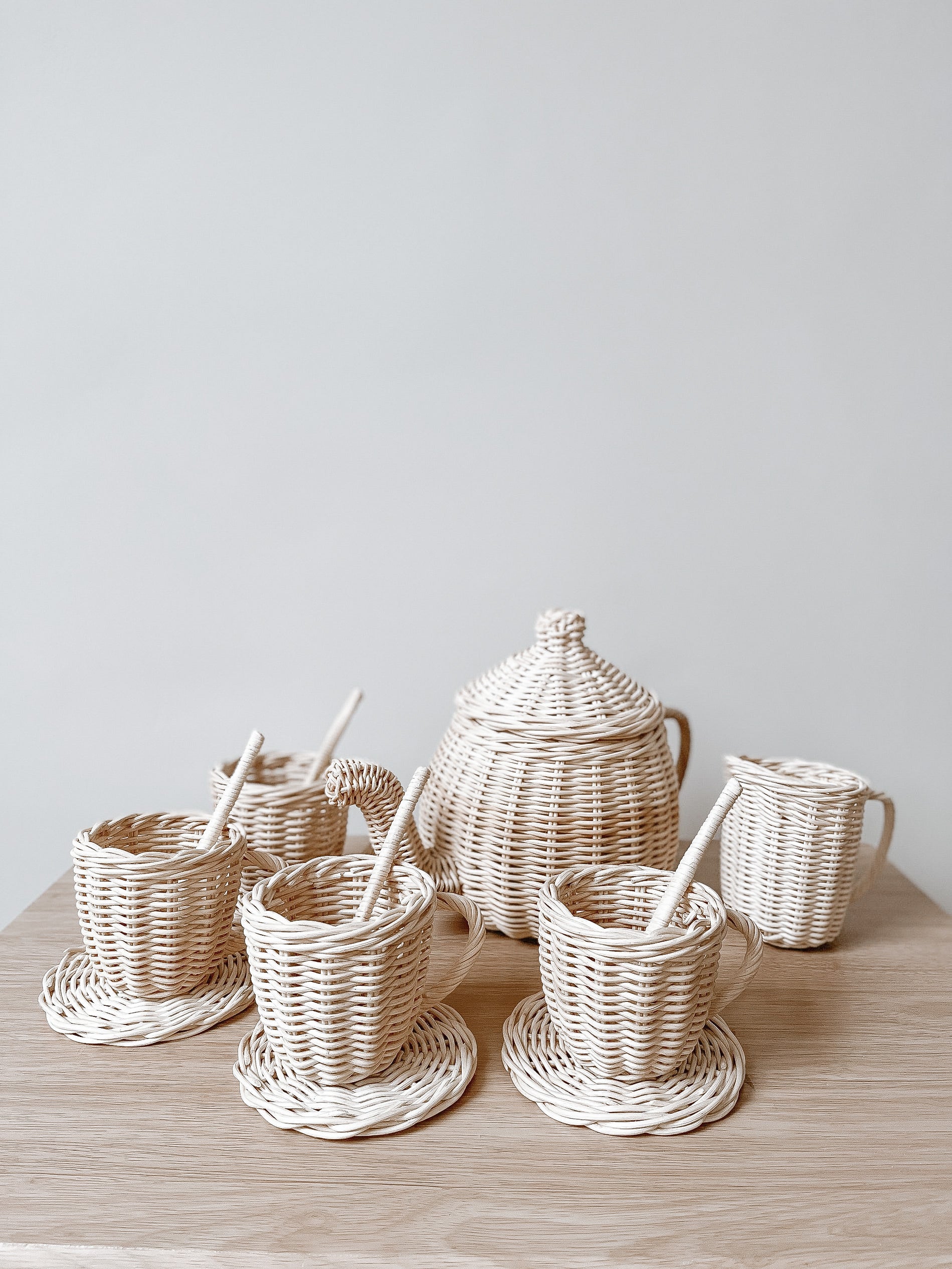 Buttercup Wicker XL Tea Set – Little AngelRose